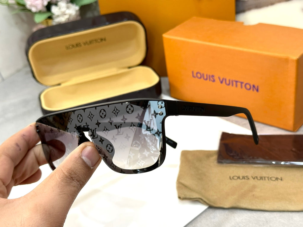 Louis Vuitton Monogram LV Waimea Sunglasses